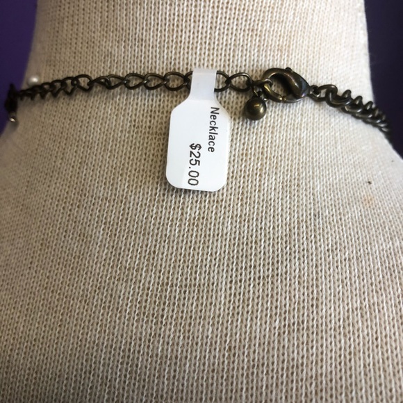 Vintage style Fashion Necklace - Picture 3 of 3